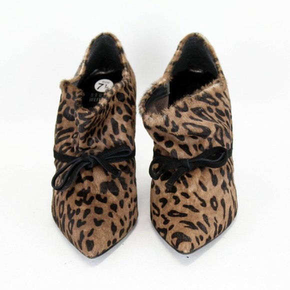 STUART WEITZMAN Leopard Aok Booties Serval Hair Suede Heel Ankle Boots 7.5 - Picture 1 of 7
